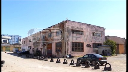 Ora News - Debate të ashpra në këshillin bashkiak, ikin demokratët