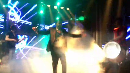 Χάρης Κωστόπουλος - Εδώ σε θέλω καρδιά μου - Live 2015 Caramela Stage Athens