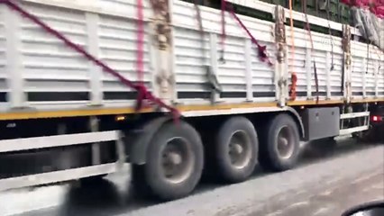 Sebze yüklü dorsede cip taşıdı - SAKARYA