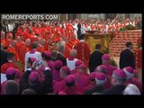 Archbishop José Palma from Cebu  receives pallium from Pope Benedict