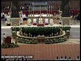 Pope ordains 19 priests