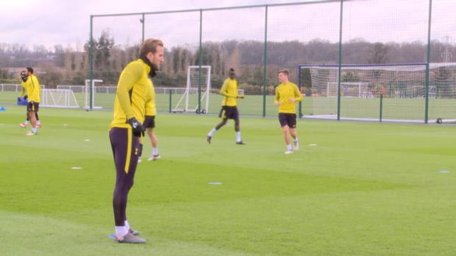 Wright desperate to see Kane break Shearer's record