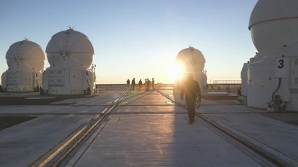 Explorar estrellas y agujeros negros: Ve su primera luz MATISSE del ESO en el Observatorio Paranal, Chile