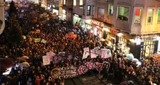 Dünya Kadınlar Günü Nedeniyle Binlerce Kadın Taksim Meydanı'ndan Tünel'e Yürüdü