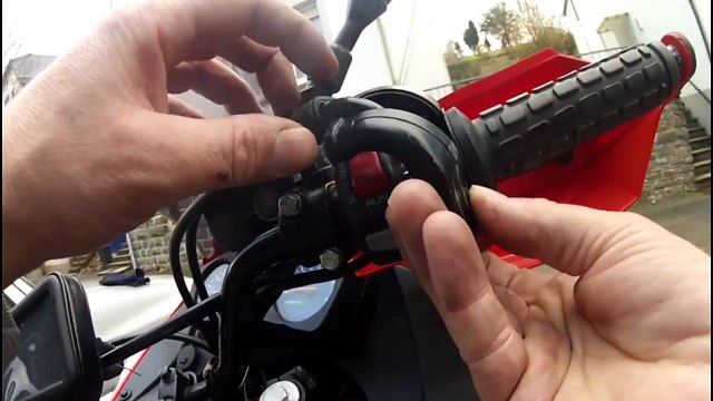 Yamaha xtz 660 Tenere Gaszug Wechseln-einbauen