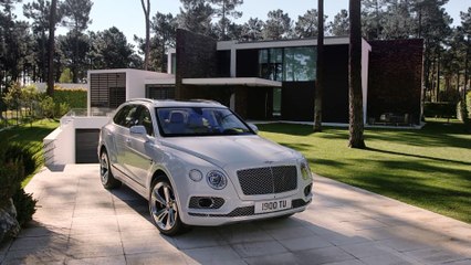 The Bentley Bentayga Hybrid Preview