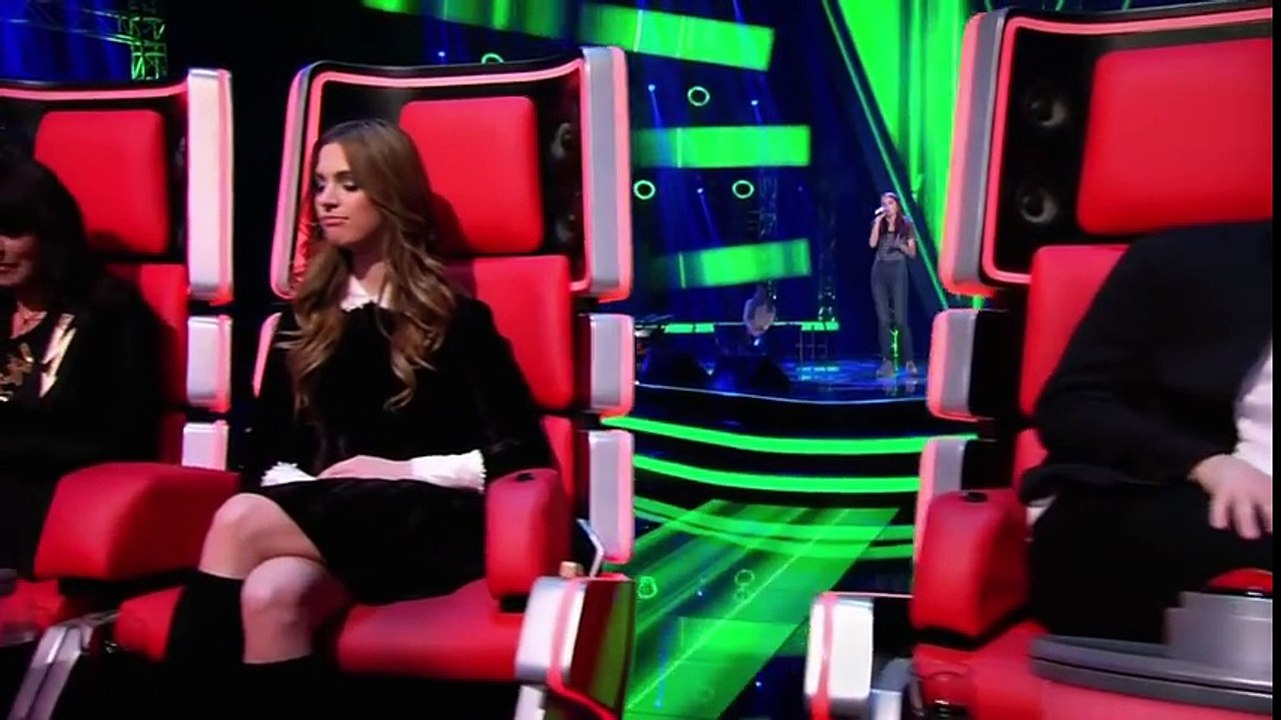 Ella Henderson - Yours (Natalia Joy) ¦ Blind Auditions ¦ The Voice Kids 2018 ¦ SAT.1