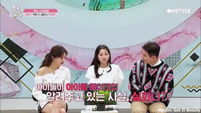 Mặc kệ bị chê là Idol xấu nhất lịch sử Kpop , JooE vẫn tự tin khoe mặt mộc trên show làm đẹp