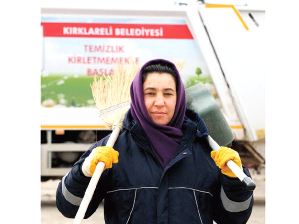 8 Mart Emekçi Kadınlar Günü Kutlu Olsun! İşte Fedakarlığı Görev Edinmiş Kadınlarımızın Hikayeleri