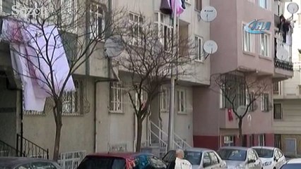 İkinci kattan düşen dedeyi mahalleli kurtardı