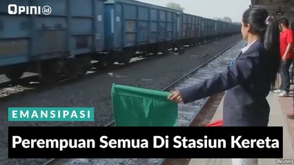 #1MENIT | Perempuan Semua Di Stasiun Kereta