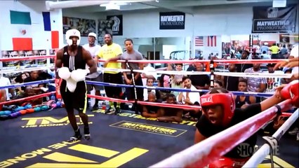 Mayweather's Brutal Fighting Games In The Gym