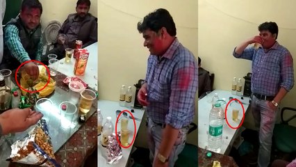 VIDEO: सरकारी दफ्तर को बना दिया दारू का अड्डा, जमकर छलकाए जाम