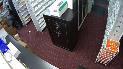 10 MOST BRILLIANT ROBBERIES CAUGHT ON CAMERA