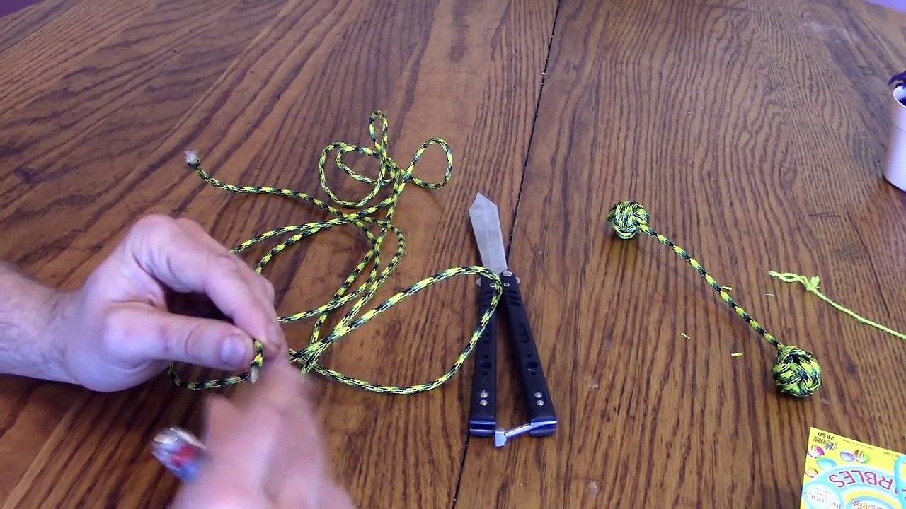 How to Make a Monkeys Fist Paracord Begleri Tutorial. DIY Begleri ...