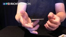 Fidget Spinners vs NO Fidget Spinner!! (How to do TRICKS!!)