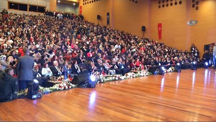 Kılıçdaroğlu, kadın muhtarlarla Kuşadası’nda bir araya geldi