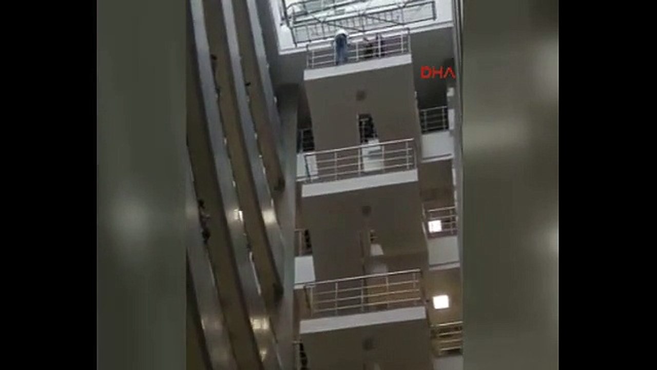 İstanbul Adalet Sarayı'nda intihar girişimi son anda önlendi
