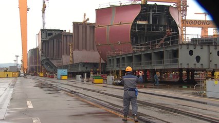 '구조조정' 통영·군산에 유동성 2,400억 원 긴급지원 / YTN