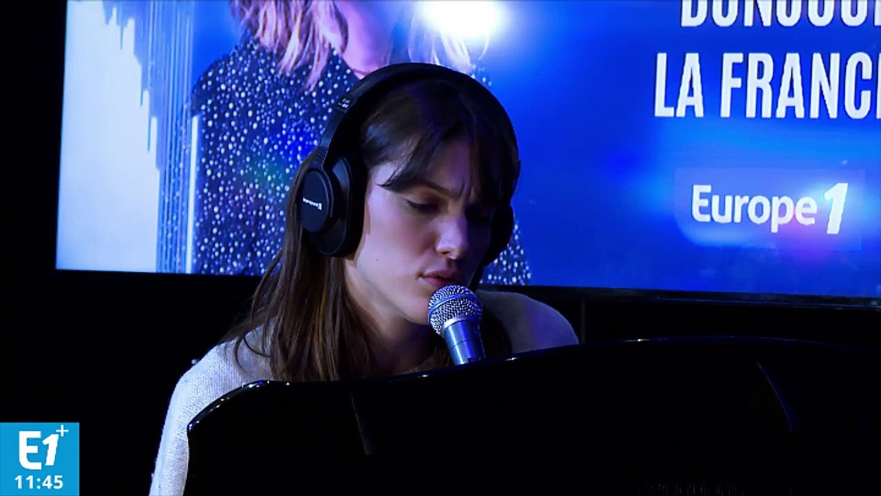 Charlotte Cardin reprend "Wicked Game" de Chris Isaak sur Europe 1
