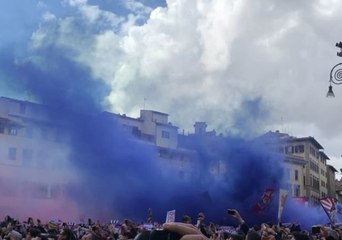 Soccer Fans Gather Outside Florence Basilica to Pay Respects to Davide Astori