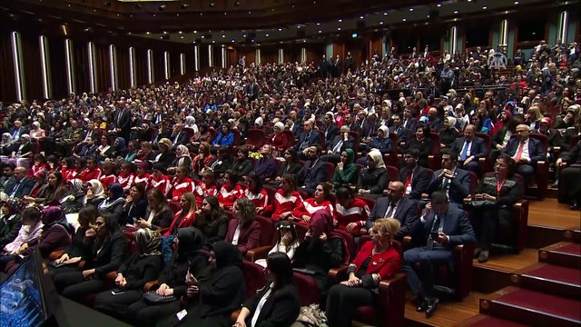 Bakan Kaya: 'Son 12 yılda kadın çalışan sayımızı yüzde 75 oranında artırdık' - ANKARA