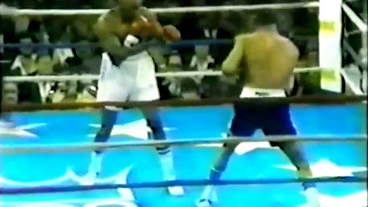 "Puncher of the Century" Earnie Shavers vs Ken Norton "The Jaw Breaker" | Hardest Punchers In Boxing