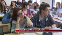 Gjuha shqipe, tani edhe ne gjimnaz - News, Lajme - Vizion Plus