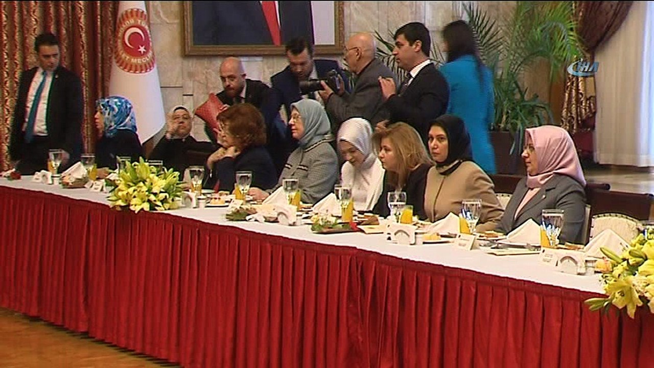 TBMM Başkan İsmail Kahraman, kadın milletvekilleri ile bir araya geldi