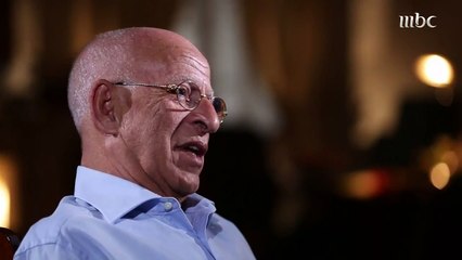 صديق  #غازي_القصيبي يروي موقفاً طريفا يوضح بلاغة الراحل المبدع في #من_الصفر