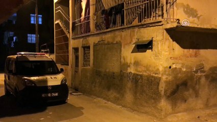 Sokaktan geçerken silahlı kavgada yaralandılar - ADANA