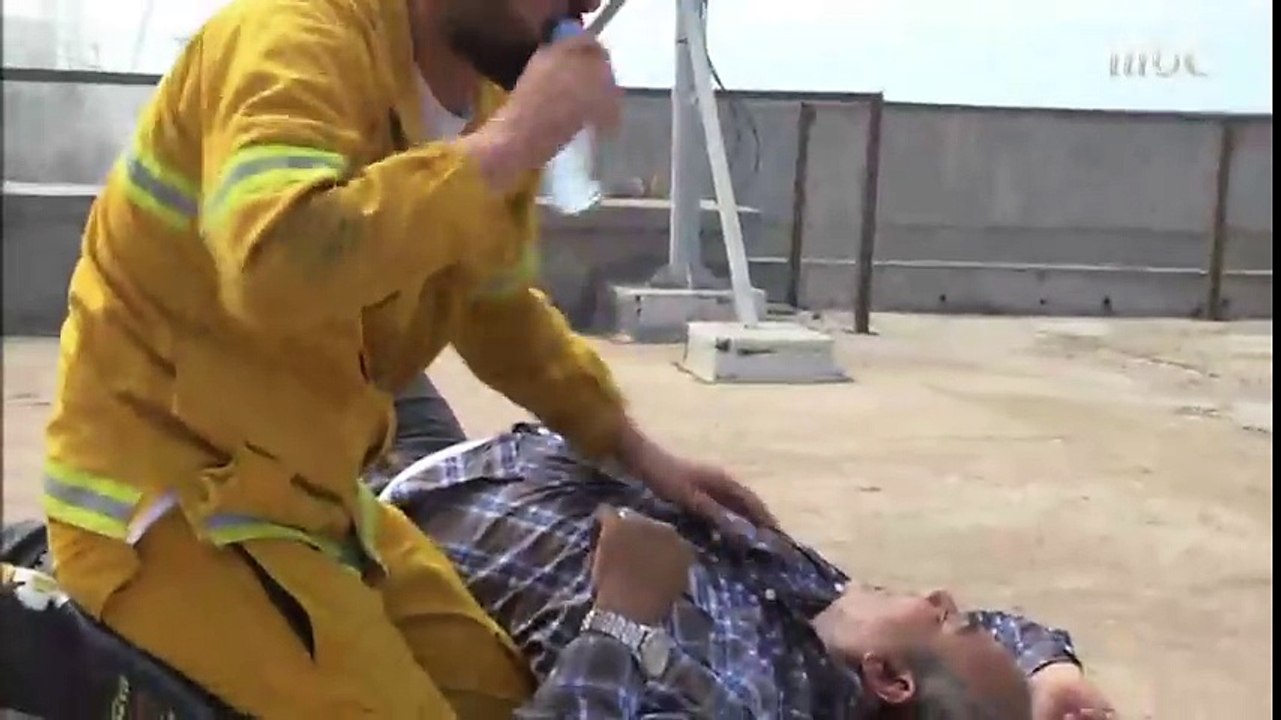 الحلقة 7 - بيومي فؤاد يفقد أعصابه و يضرب رامز جلال #‏رامز_بيلعب_بالنار #‏رمضان_يجمعنا
