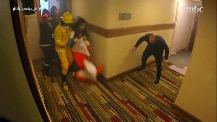 الحلقة 11 - خوف ورعب روجينا و أشرف زكى فى مقلب #‏رامز_بيلعب_بالنار