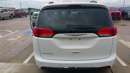 2017 Chrysler Pacifica Touring Monticello, AR | Chrysler Pacifica Touring Monticello, AR