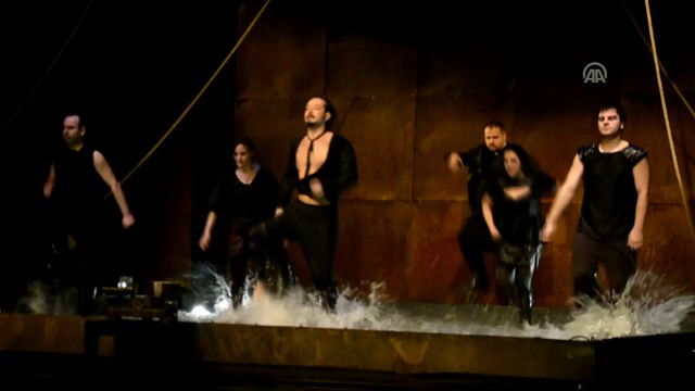 'Bursa Uluslararası Balkan Ülkeleri Tiyatro Festivali' başladı