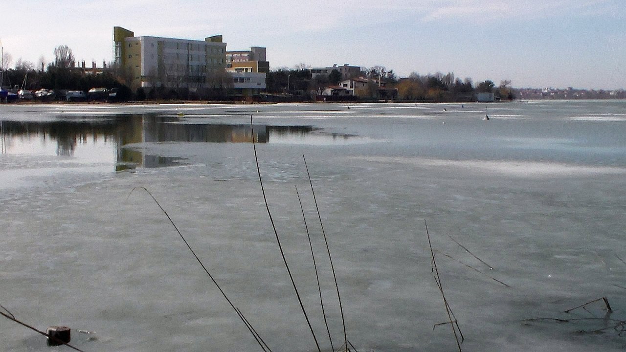 Siutghiol Lake