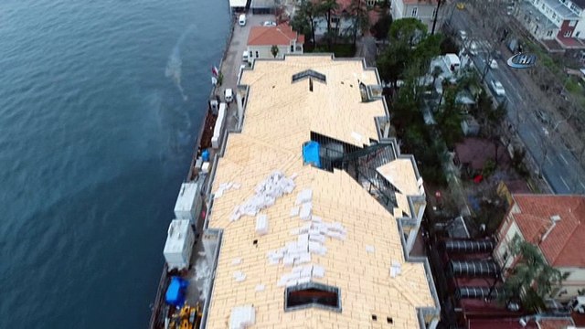 Tarihi Kabataş Erkek Lisesi Yatakhanesi'ndeki tartışmalı restorasyon işlemleri havadan görüntülendi