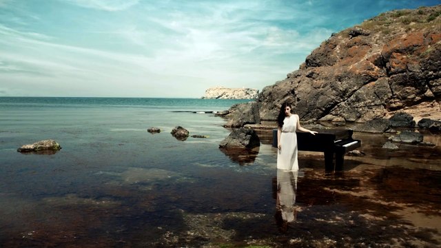 İrem Derici - Kalbimin Tek Sahibine