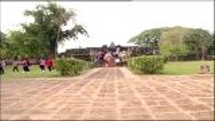 Stone castle still frequented by tourists despite protests