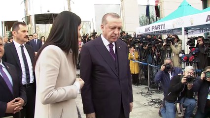 Cumurbaşkanı Erdoğan, 'Şehrim 2023 otobüsü' hakkında bilgi aldı (1) - ANKARA