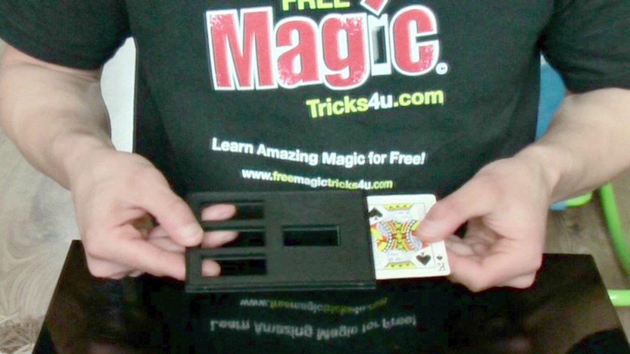 Cut & Restored Card Trick