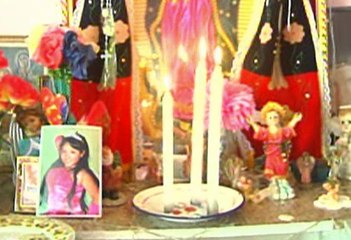 Quito: Familiares piden que se investigue el asesinato de una joven de 19 años