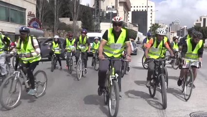 Batı Şeria'da "Alternatif Bisiklet Yarışı"
