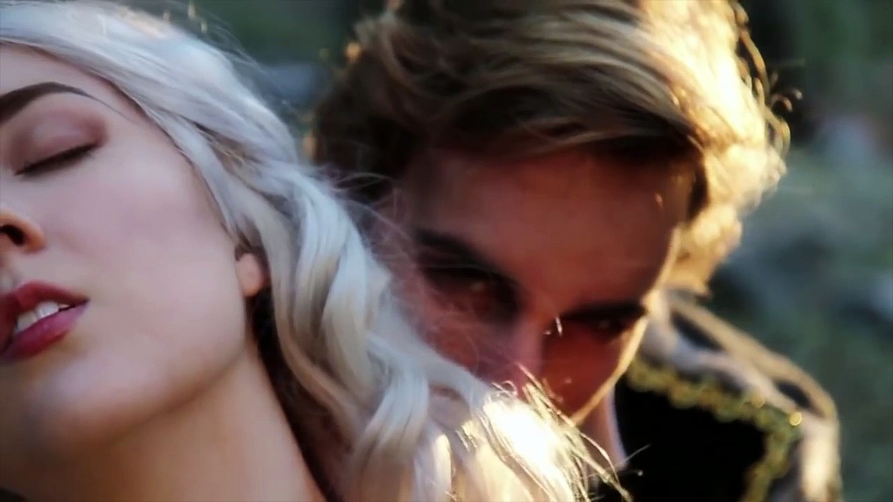 Little Red Riding Hood / WEREWOLF Makeup Tutorial