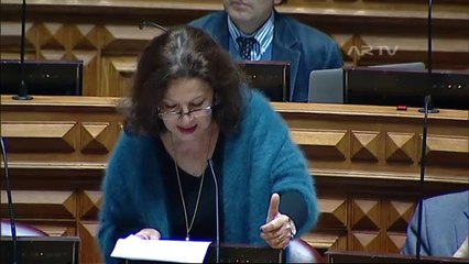 Gabriela Canavilhas contra Cascais