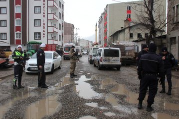 Скачать видео: Kardeşlerin Kanlı Kavgasının Detayları! Ağabeyini ve 4 Yeğenini Mal Paylaşımı Yüzünden Öldürmüş