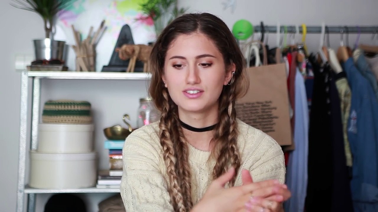 MY EXPERIENCE WORKING AS AN EMIRATES FLIGHT ATTENDANT (pros & cons)