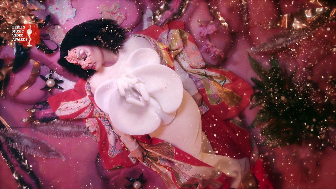 BJÖRK - UTOPIA