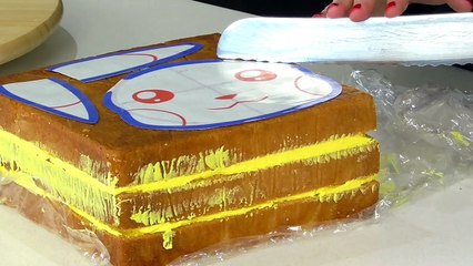 Pokemon GO Pikachu Cake