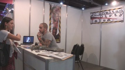 Primer tatuador con brazo protésico protagoniza Tattoo Show de Buenos Aires